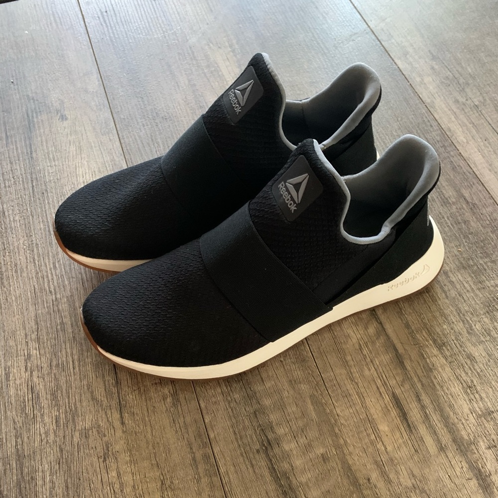 Black Reebok slip on shoes